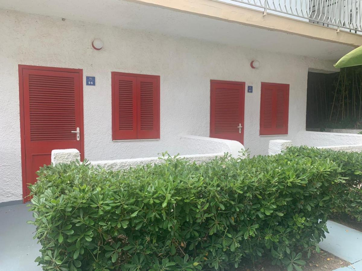 Stanze Al Mare Di Lucia Fontane Bianche Exterior photo