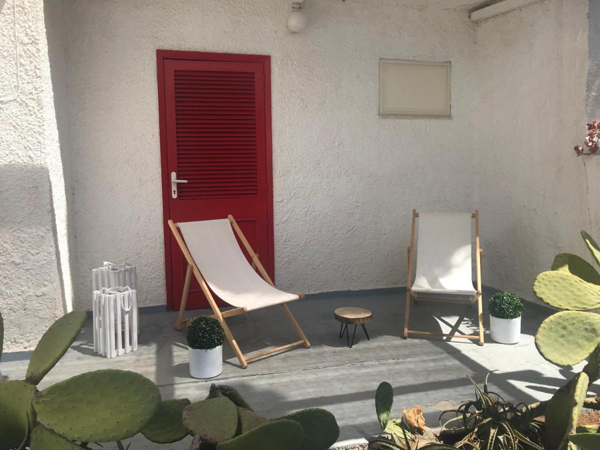 Stanze Al Mare Di Lucia Fontane Bianche Exterior photo